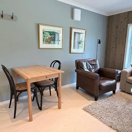 Stylish Apartment Near City Centre - Free Parking, Ev Station Available Sandefjord